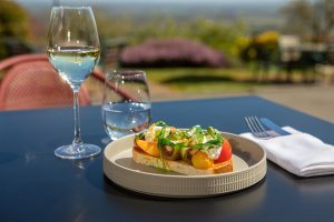 Al fresco dining in Malvern