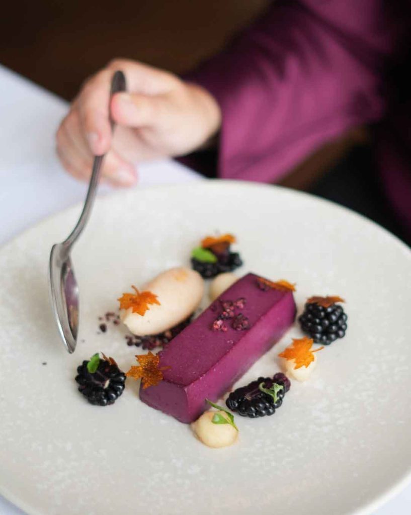 1919 Restaurant, Bed & Breakfast